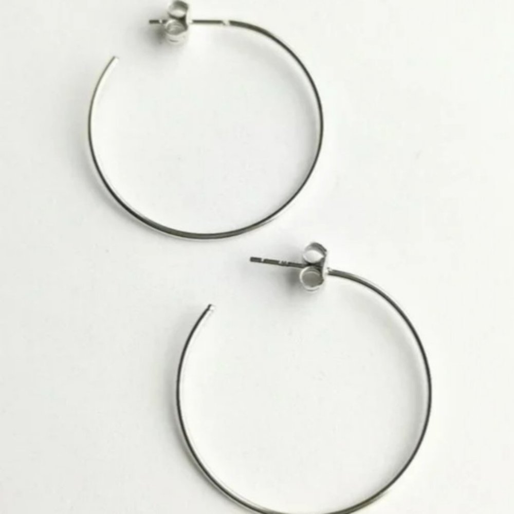 sterling silver fine hoop earrings